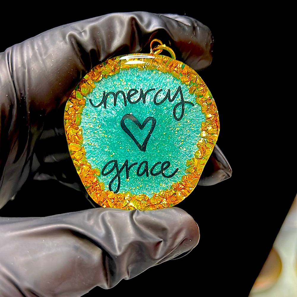 Resin keychain: “Mercy + Grace”